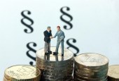 互联网金融巨头“去金融化”，打的什么算盘？